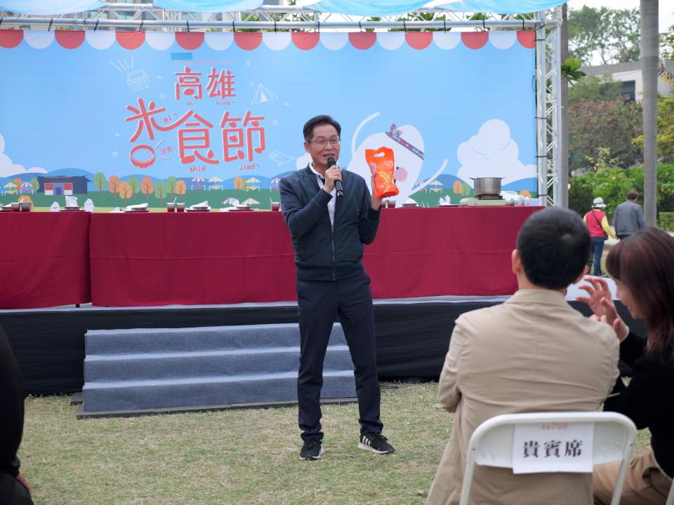 高雄米食節  蛇（什）麼都好吃 中央公園成為熱鬧的米食博覽會