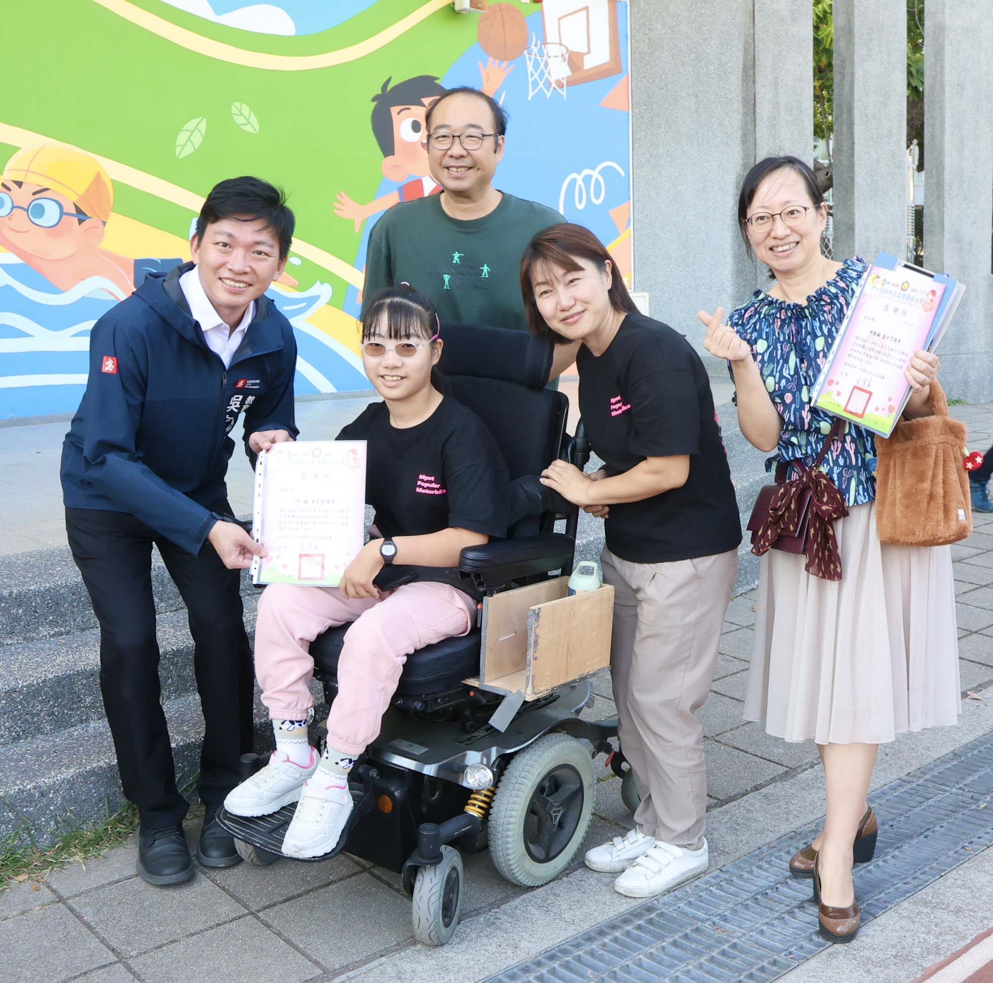 114年高市特教與健體領域輔導團體育教師增能研習 總統教育獎黃昊恩演示身障運動