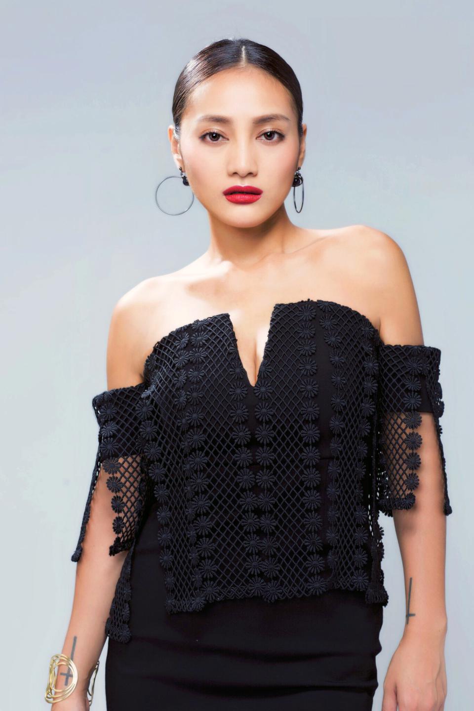 【第316期】排灣歌姬葉瑋庭演歌主持三棲 現身高雄知名PUB音樂餐廳 專場獻唱陪伴樂迷重溫經典