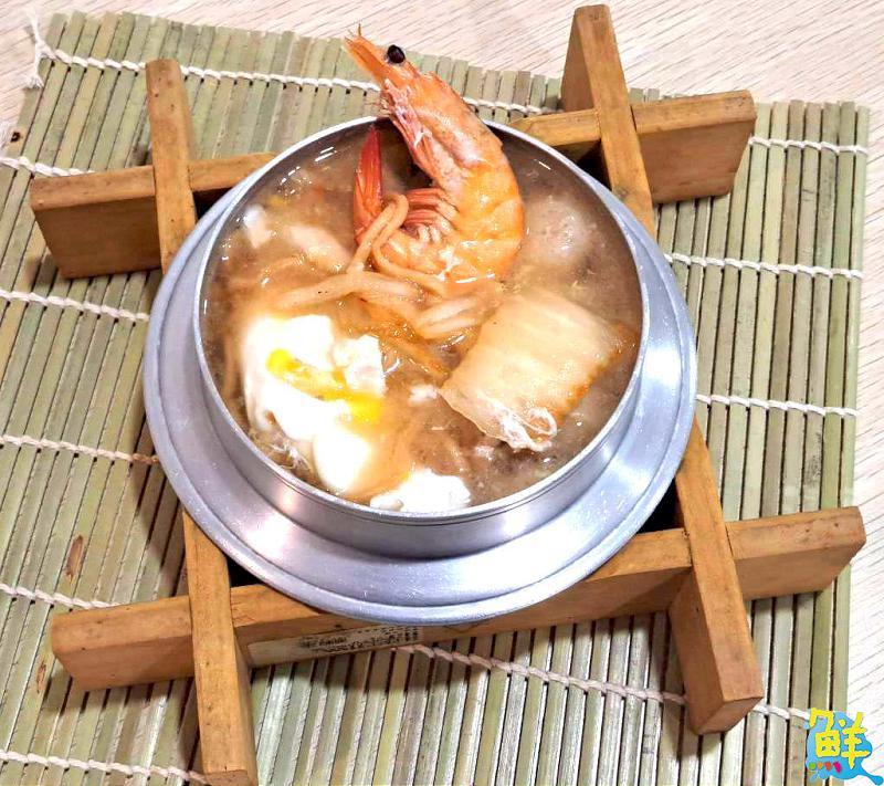 苓雅區鍋燒麵新寵兒 井燒鍋燒塢 真燒登場!