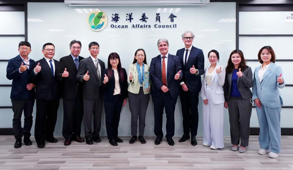荷蘭在台辦事處浦樂施率隊拜會海委會 商討海事、能源轉型等合作關係