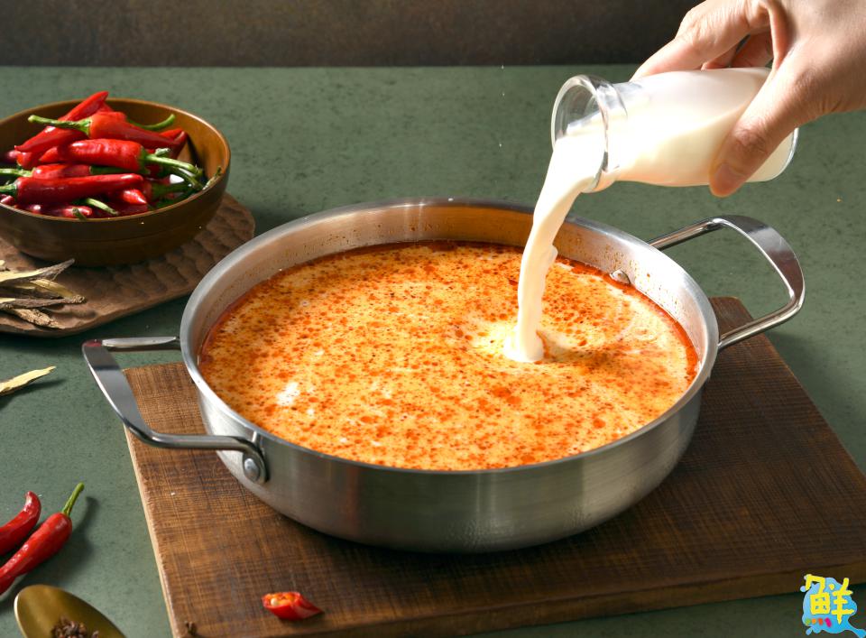 高雄之光！台灣冠軍鍋在左營 饌鍋物勇奪鮮乳火鍋大賽金獎