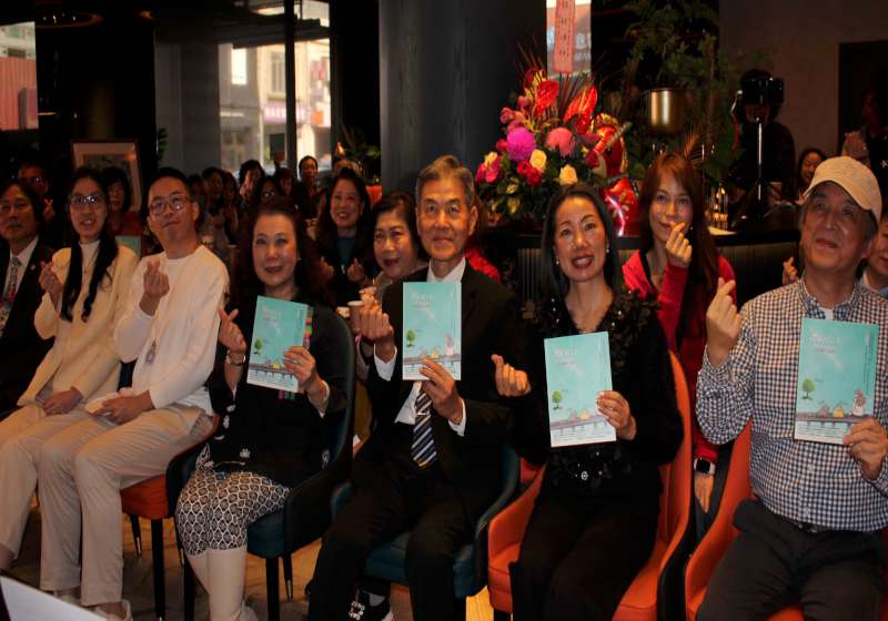 何冠妤《我離開之前》新書發表會 繪本插圖互動提問暢談生命逝去