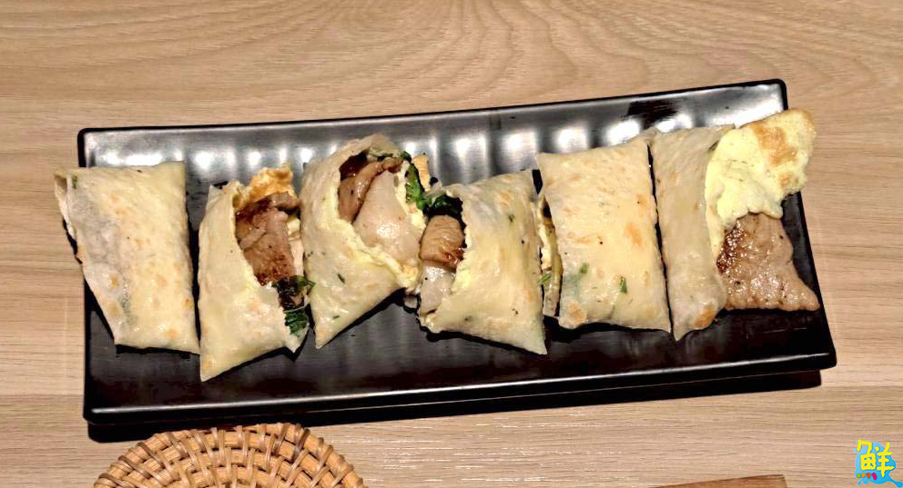 楠梓在地好厝邊! 卡莉莎早午餐從早晨到午夜 美味與微笑不打烊