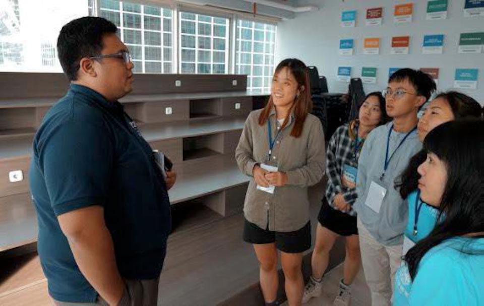 海委會印尼海廢治理合作計畫8青年代表前進雅加達 觀摩永續發展與環團智庫交流