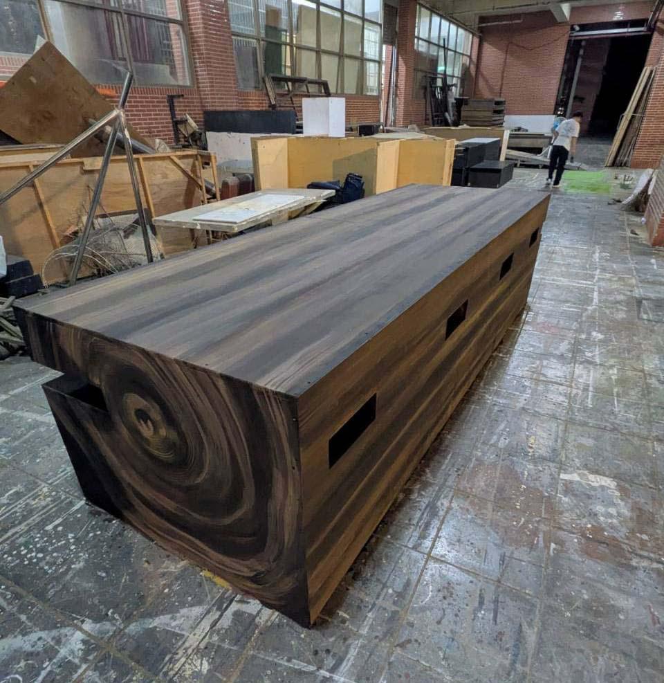 中山大學劇藝系114年公演《蝶變纏身》相約逸仙館 領先大專院校採劇場綠皮書製作