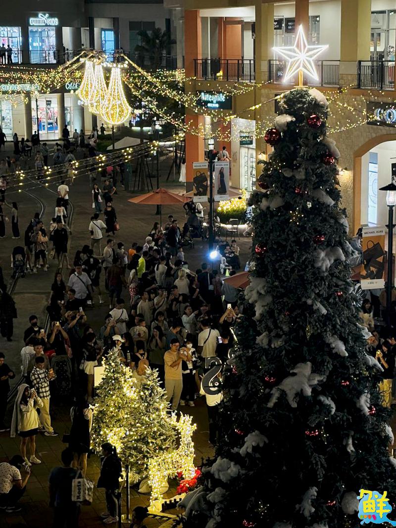 SKM Park Outlets 高雄草衙「雪境童話村」引爆話題 黑色星期五購物季優惠齊發