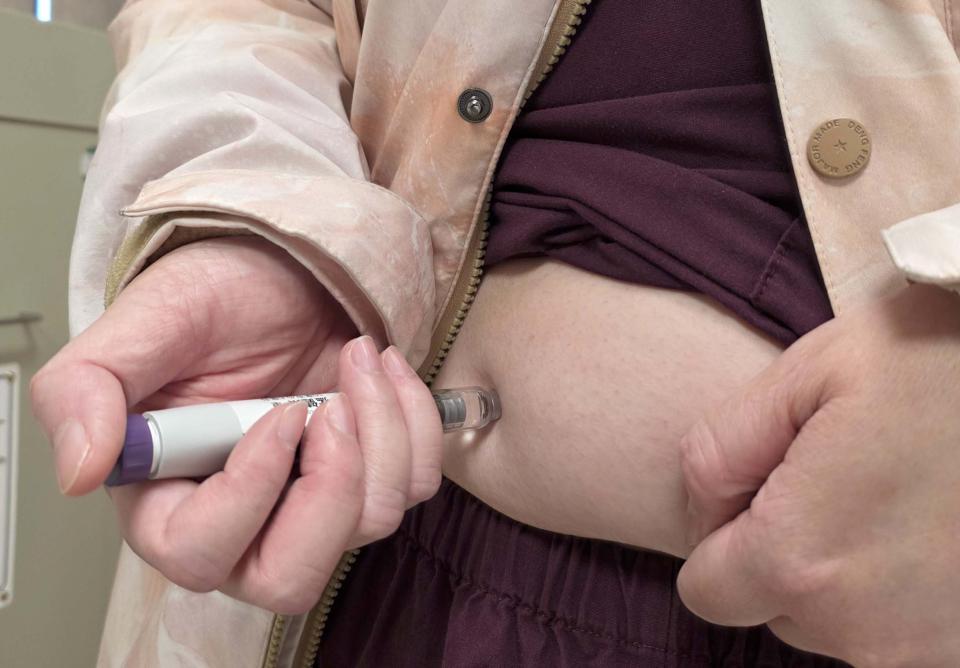 減重神針特效藥爆紅停藥復胖機率高 高醫岡山醫院:搭配飲控、規律運動