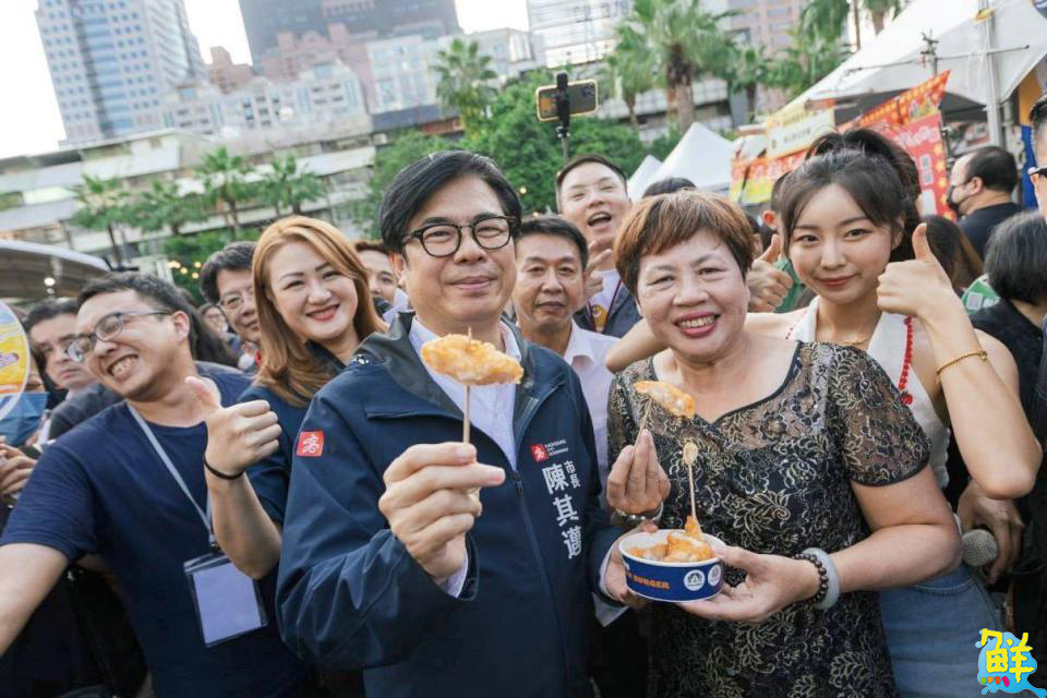 2025高雄鹹酥雞嘉年華 首日破5萬人潮 65家名店競逐最佳人氣王