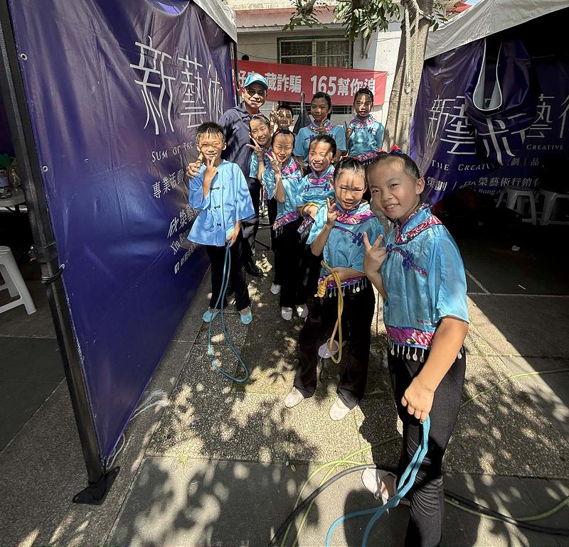 高市客委會2025高雄粄條節 美濃區美濃國小歌謠隊歌舞傳唱家鄉故事