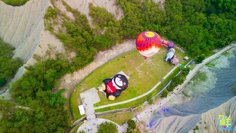 「2025高雄愛．月熱氣球」月世界圓滿落幕　 雙十連假愛河接續浪漫登場