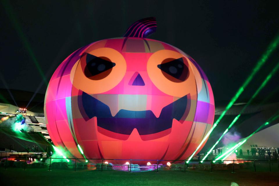 高市教育局2025高雄萬聖節高22公尺巨型南瓜10月31日測試 全景光影沉浸式氛圍