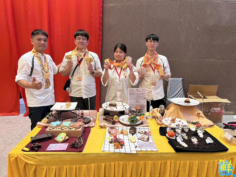為國爭光!嘉藥生活系師生征戰世界名廚賽 奪2特金6金獎