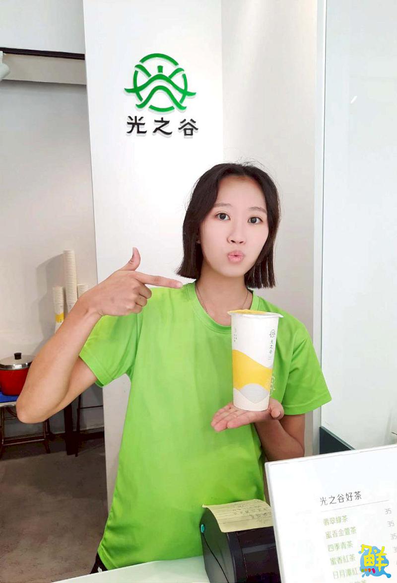 茶香四溢！尾韻回甘     網友激推 今夏最解暑 光之谷 一喝就愛上