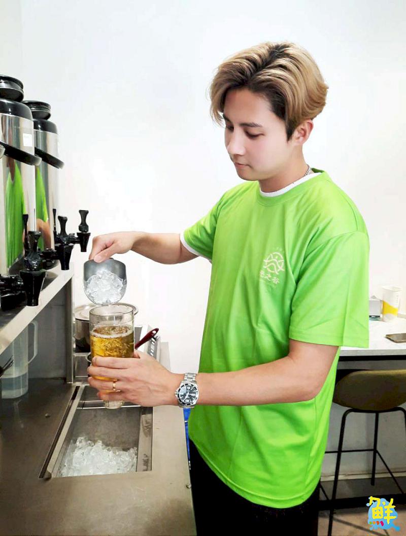 茶香四溢！尾韻回甘     網友激推 今夏最解暑 光之谷 一喝就愛上
