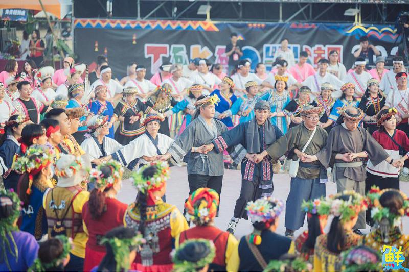 2025TAKAO豐潮圓滿落幕 國內外團體熱情參與盛事 兩天市集共吸10萬人潮