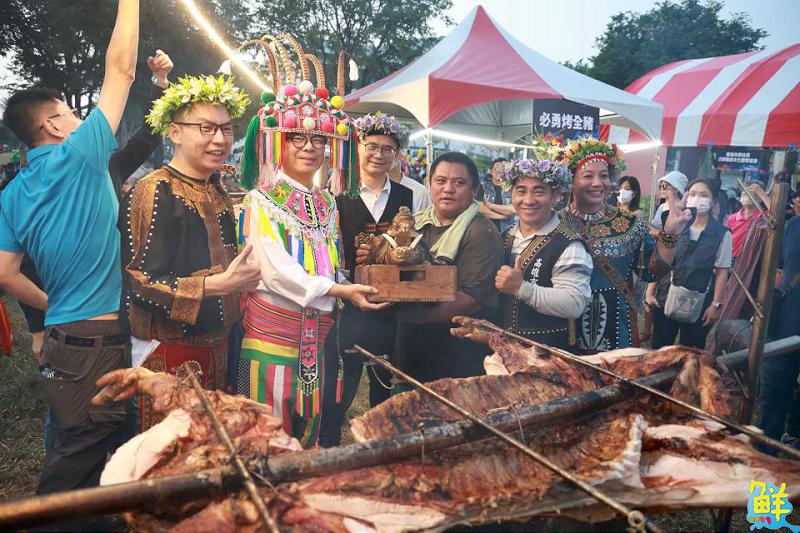 2025TAKAO豐潮圓滿落幕 國內外團體熱情參與盛事 兩天市集共吸10萬人潮