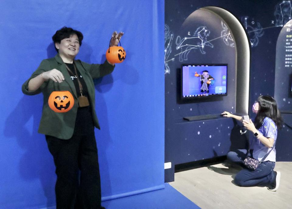 高市小港區港和國小天文展示廳銀河小學堂啟用 新增設備強化學生自主探索創新思維