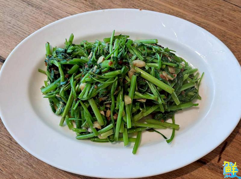 高雄異國料理先驅 到 新泰城 來場舌尖上的偽出國