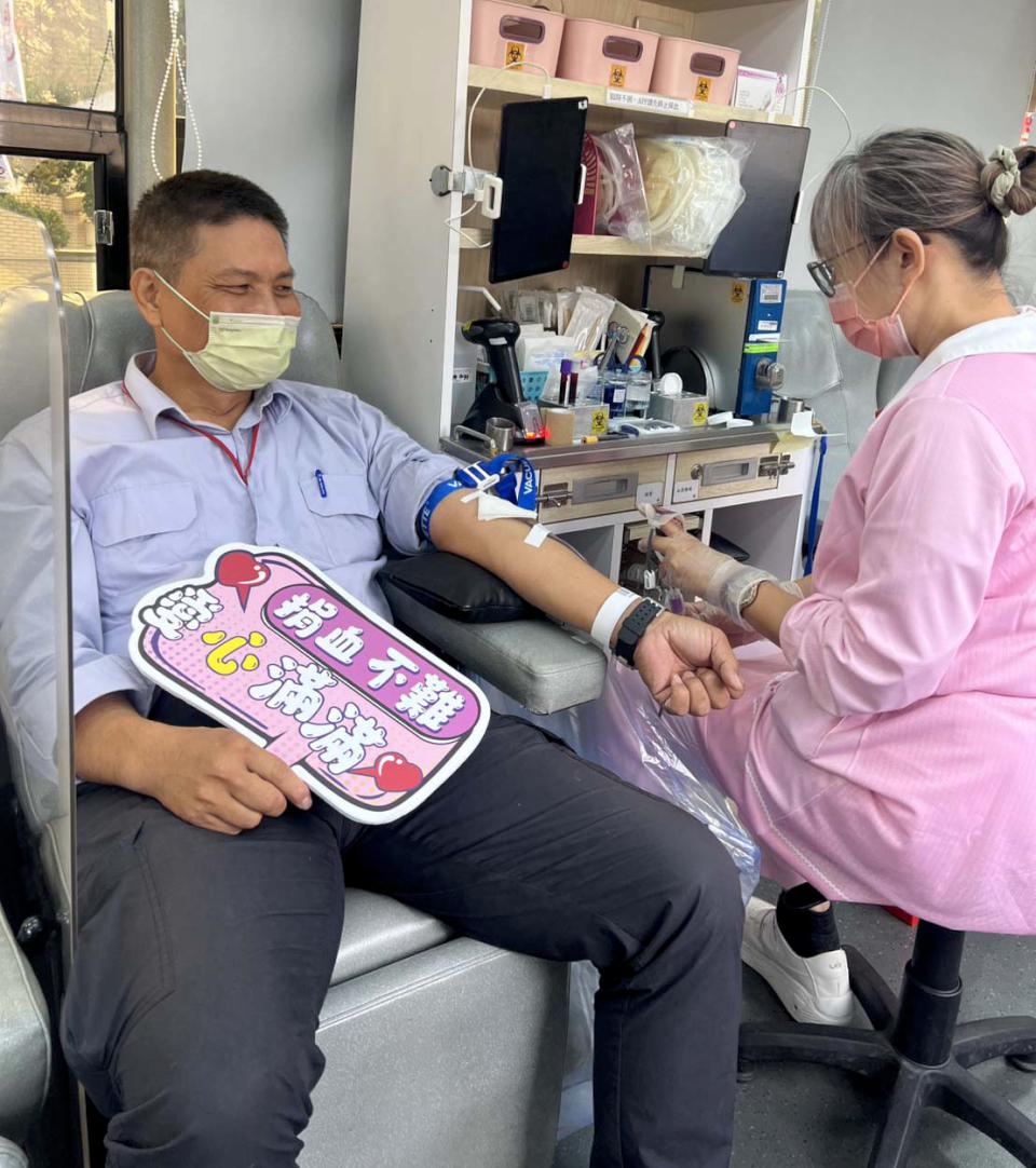 台電鳳山區處114年第四場捐血活動 處長洪通澤號召響應募得百袋熱血