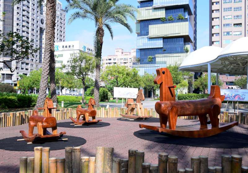 高市農業局神農市集入口意象主題布置營造年節氛圍 3主廚取材在地秀料理功夫