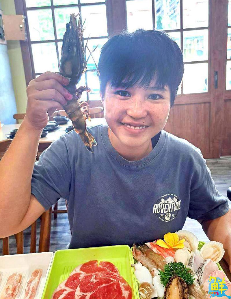 火鍋吃到飽!A5和牛、西班牙伊比利豬 高檔食材不怕你吃 制霸高雄 一鍋幸福鍋物 網友瘋傳人氣名店