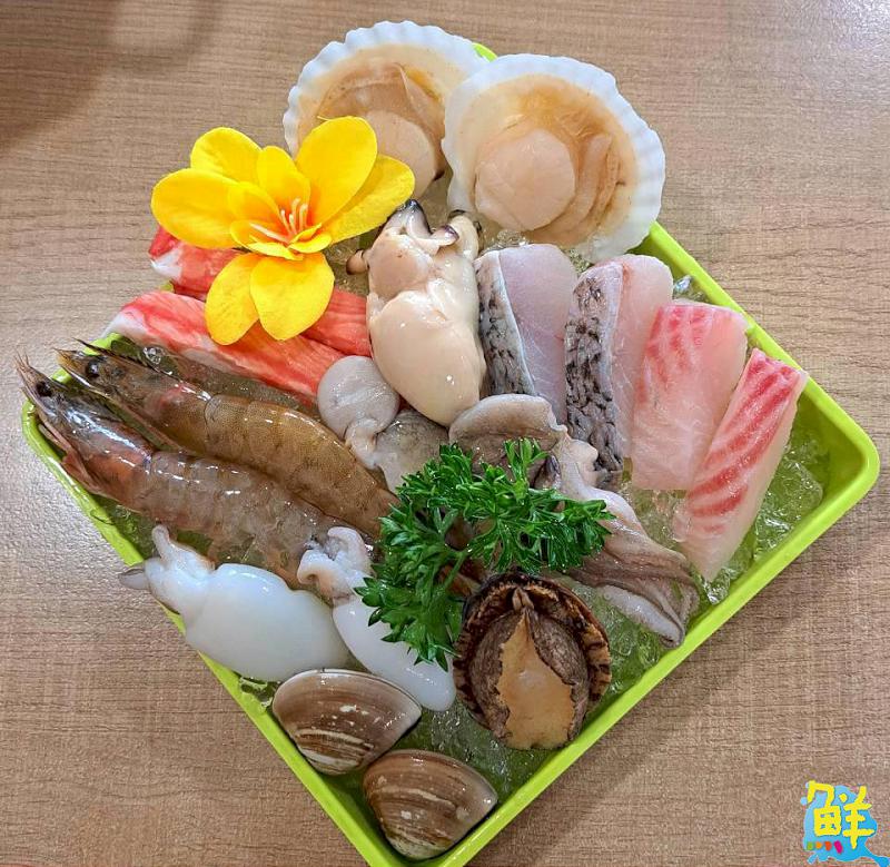 火鍋吃到飽!A5和牛、西班牙伊比利豬 高檔食材不怕你吃 制霸高雄 一鍋幸福鍋物 網友瘋傳人氣名店