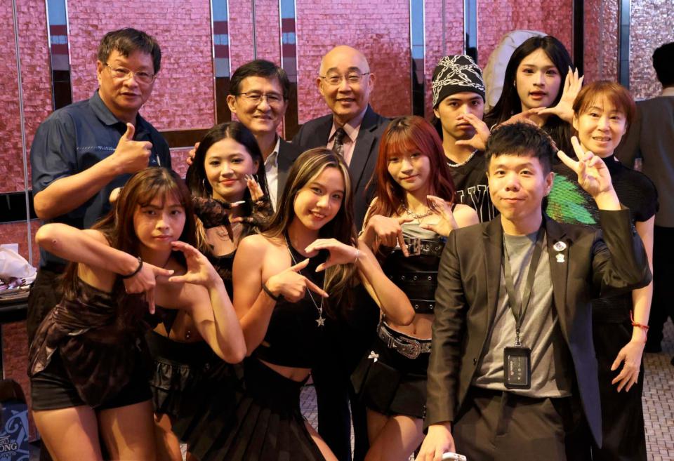 樹科大校友總會攜手樹德家商校友會合辦餐會 邀校友回娘家歡慶樹科大創校28週年