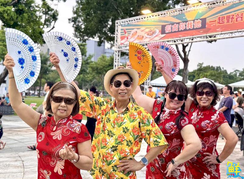 高市府觀光局舉辦「鳳山復古野餐日」吸引2萬人湧入 成功帶動當地觀光業績