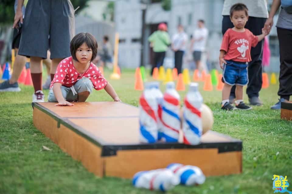 高市府觀光局舉辦「鳳山復古野餐日」吸引2萬人湧入 成功帶動當地觀光業績