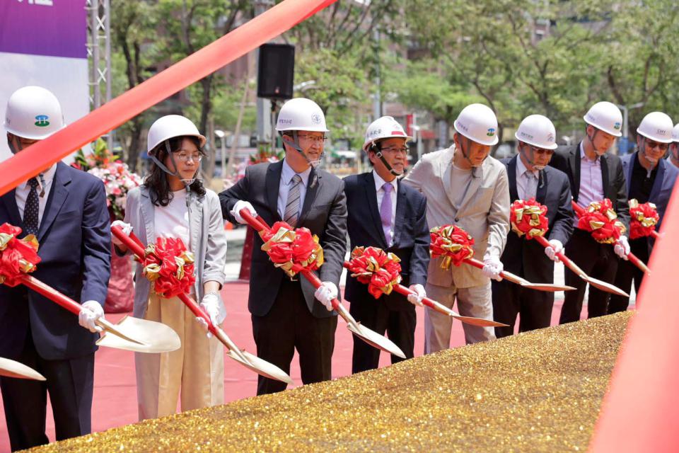 高市府攜手台電、建商推特貿三北基地公辦都更案動土 預計民國120年底前陸續完工