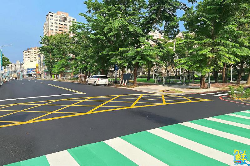 高雄市水利局新設箱涵 紓解鳳山區文化路積淹水問題 打造安全宜居的環境