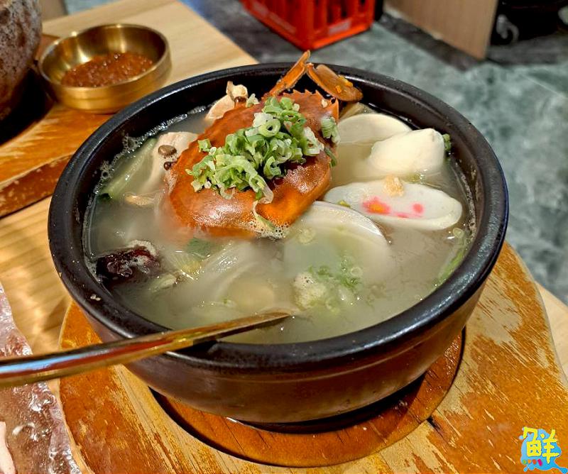 頂級燒肉、活醃海鮮在這裡! 聚餐就選慕十里韓式燒肉