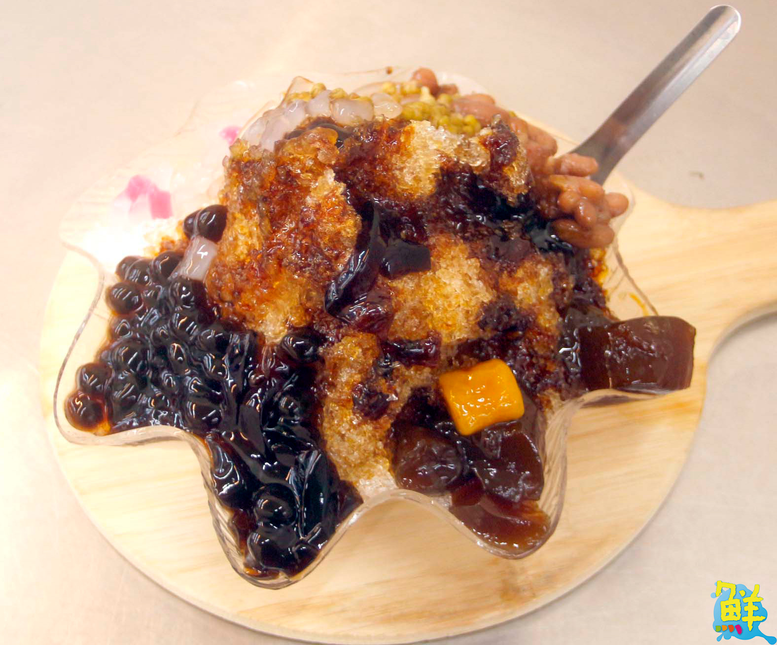 這黑糖太銷魂!佛心價大滿足 鴻勝伯古早味黑砂糖刨冰