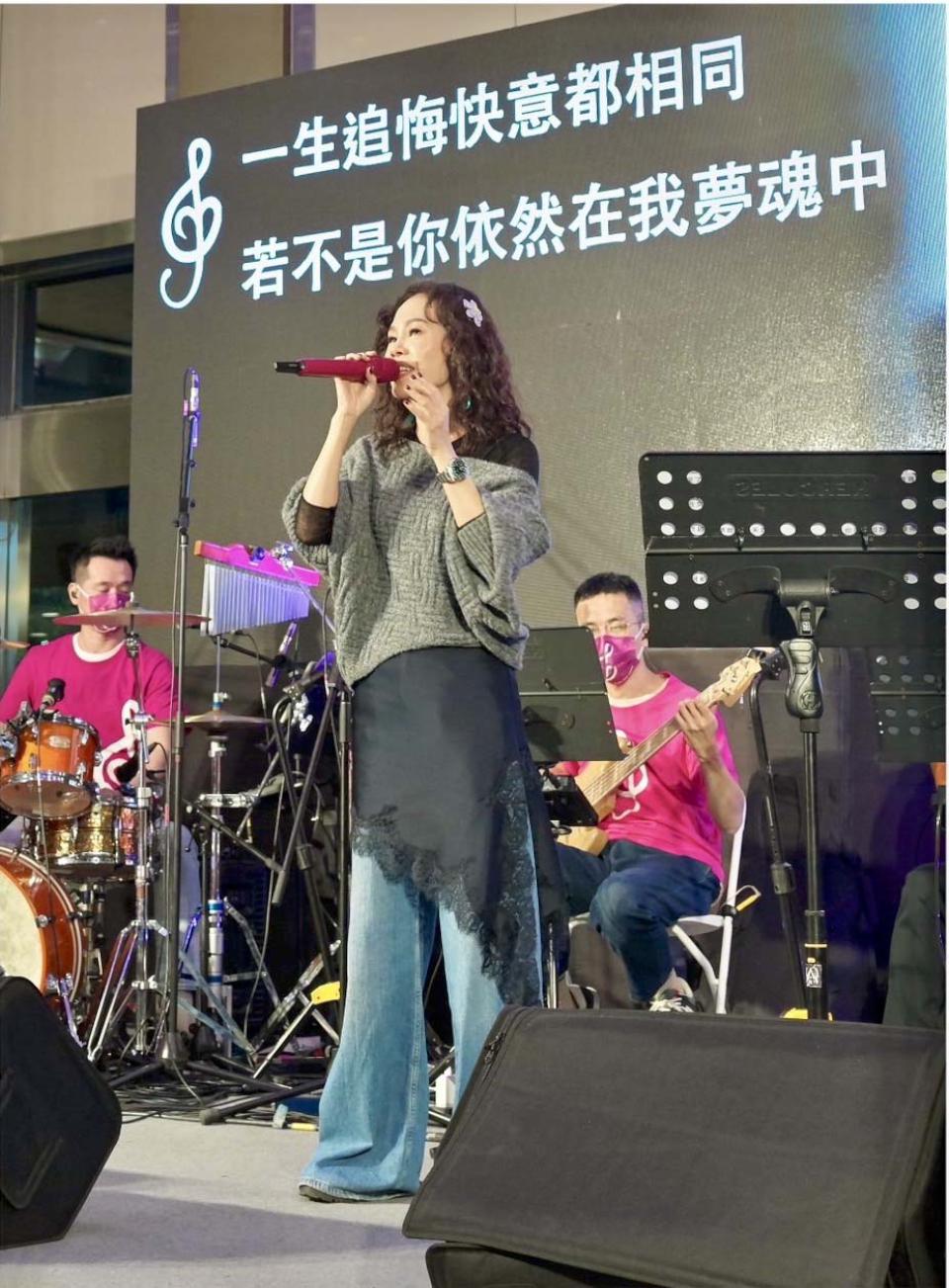 癌症希望基金會2025 年聽希望在唱歌南部首場前進高雄長庚醫院 藝人醫師獻聲響應