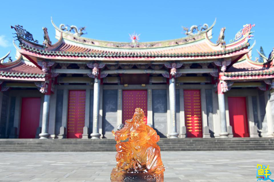 tittot琉園獻上文武雙神琉璃作品 讓新年充滿正氣與財運