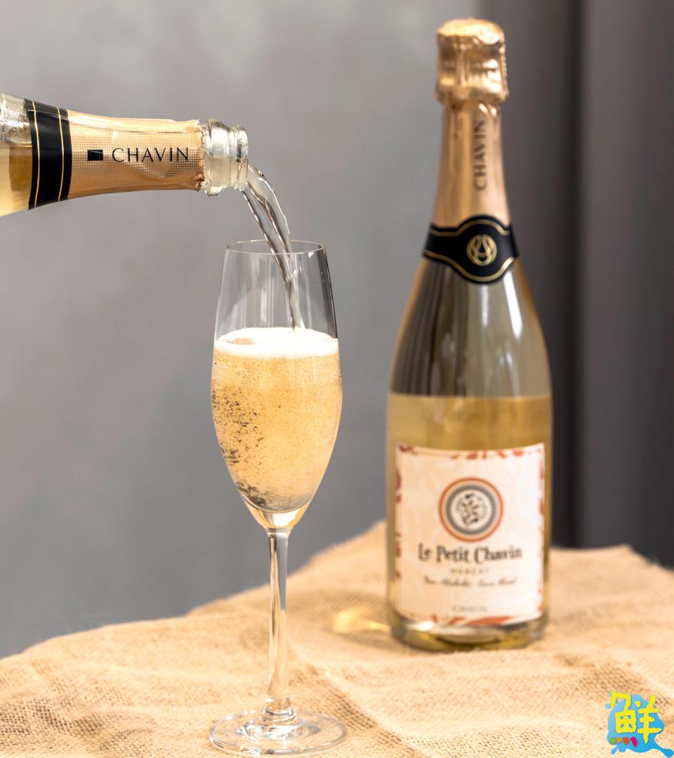 讓您從聖誕一路嗨到春節的聚會新亮點 YOLA 無酒精葡萄氣泡飲