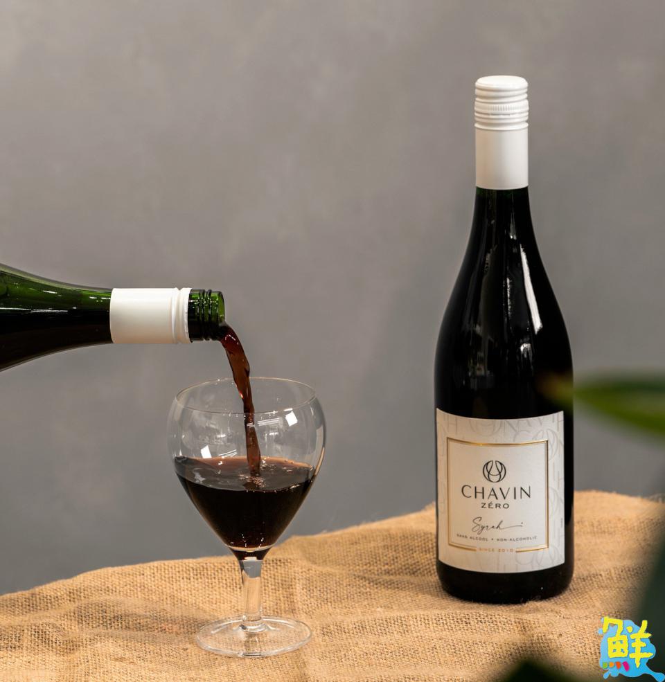 讓您從聖誕一路嗨到春節的聚會新亮點 YOLA 無酒精葡萄氣泡飲