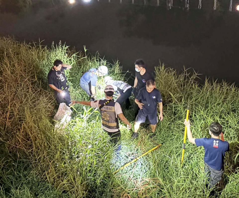 高市6旬婦險遭男網友情勒支付國際包裹費 苓雅警耐心勸說打消念頭