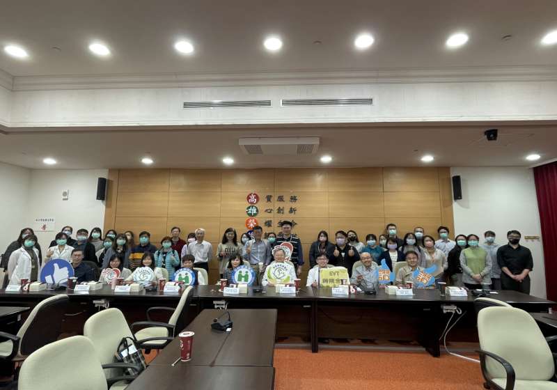 區域聯防跨院合作照護計畫腦中風經動脈取栓術成果發表會高榮登場 責任交棒高雄長庚醫院