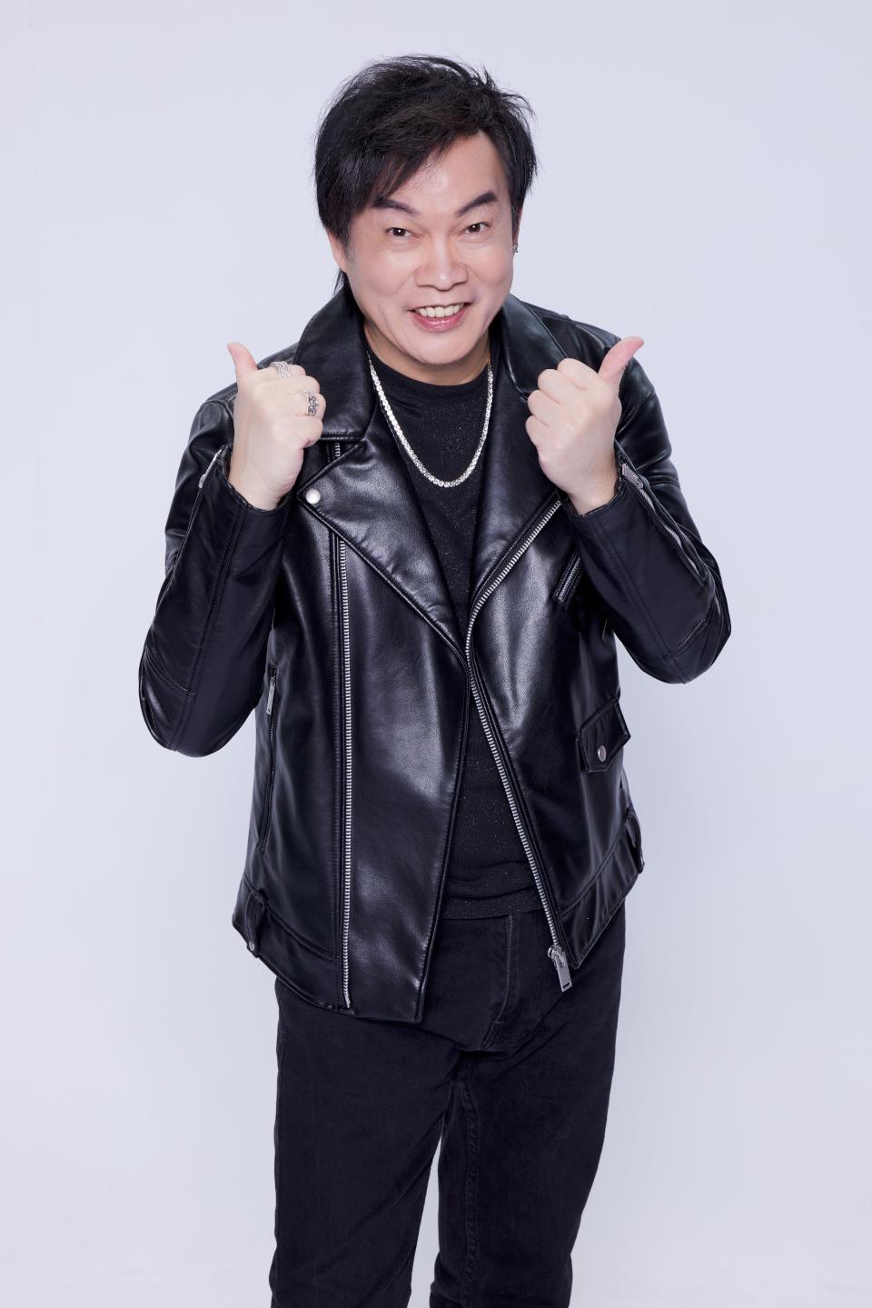 【第312期】康康續領軍康樂隊現身高雄PUB音樂餐廳 參與專場演唱會詮釋經典饗樂樂迷