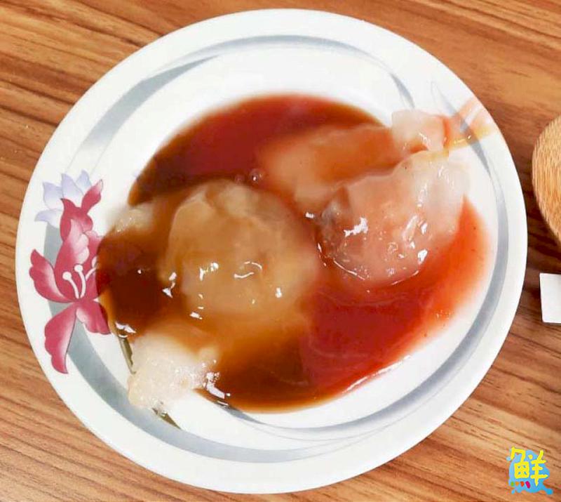 饕客激推！前金傳統小吃  榮豐店肉圓米糕       飄香三代歷久彌新  銅板價大大滿足