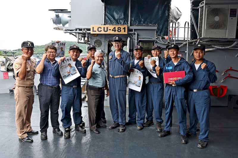 小博士文教機構敬軍團慰訪南部駐軍 表達敬意與關懷