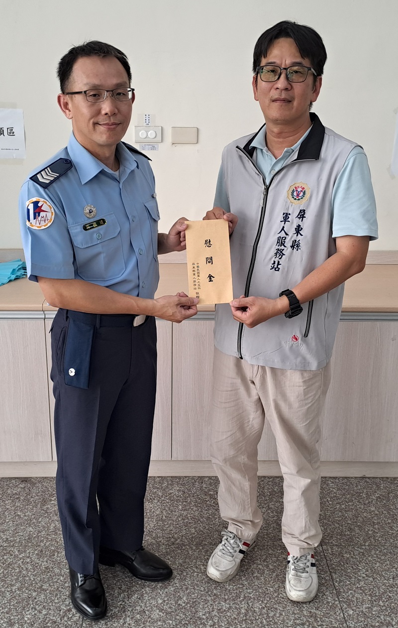 空軍士官長父親因病辭世 屏東縣軍人服務站關懷慰問