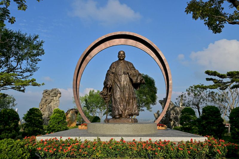  星雲大師紀念公園揭碑   慈心悲願世代相傳