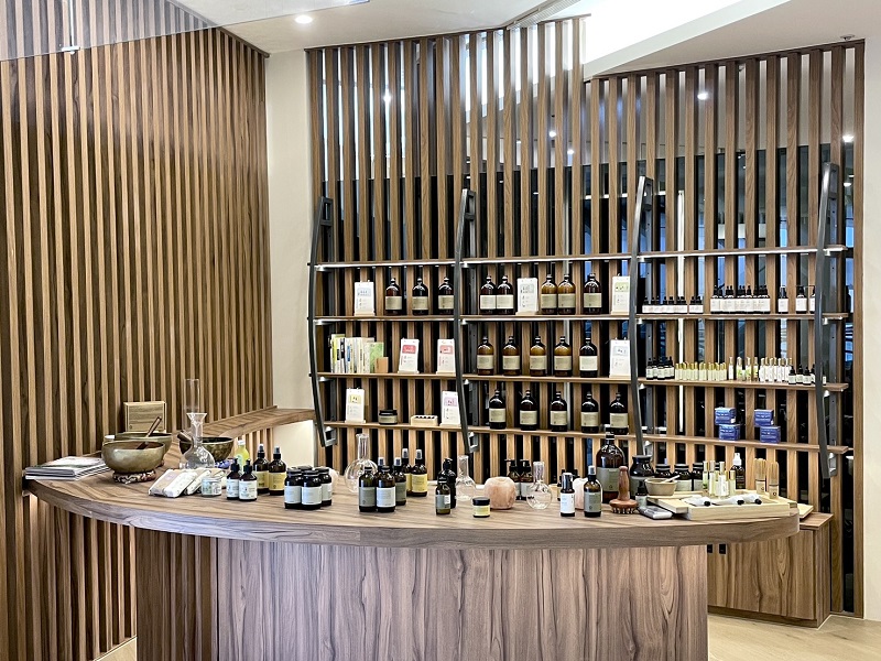  高雄大立迎來全新療癒品牌「夢裡村」開幕預約洗髮享「純香頭皮淨化」升等體驗