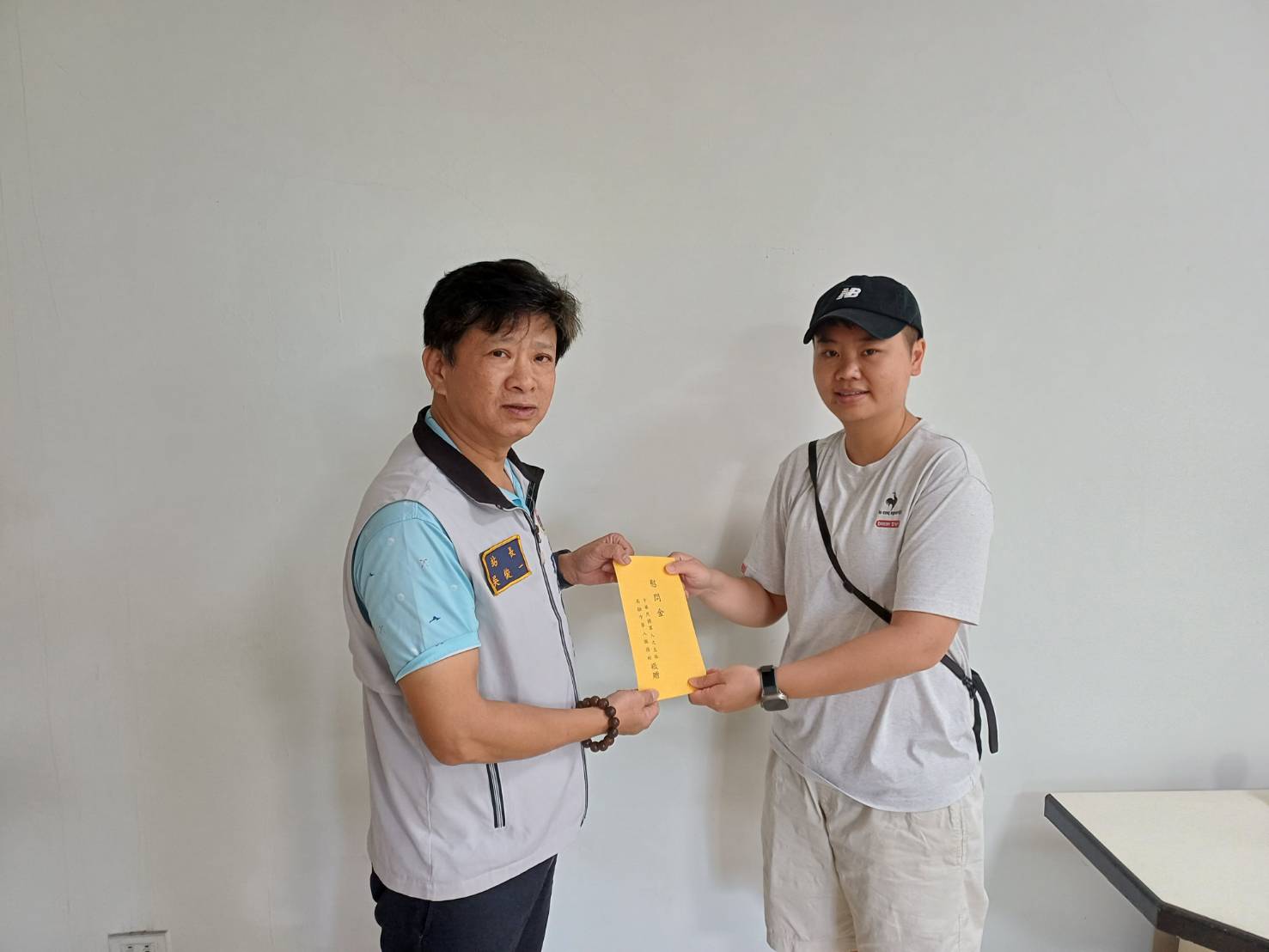 陸軍上尉父親辭世　高雄市軍人服務站赴殯儀館慰問　軍友社溫情相伴家屬度難關